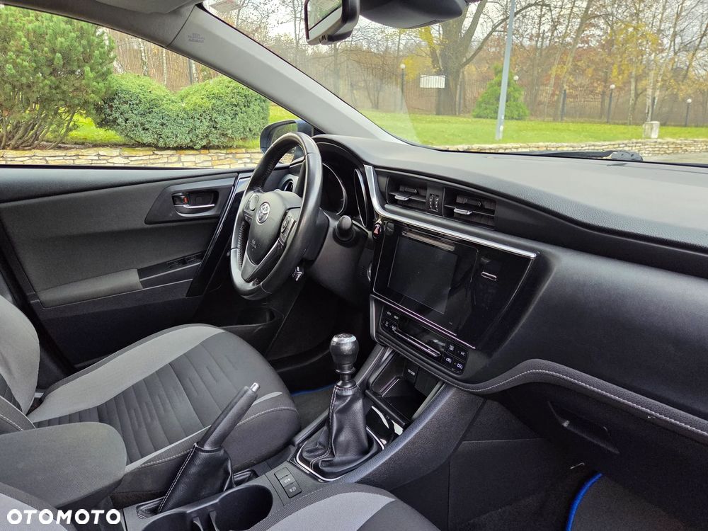 Toyota Auris 1.2 Turbo Executive - 18