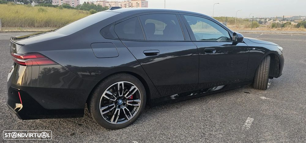 BMW i5 eDrive40 Pack Desportivo M Pro - 12
