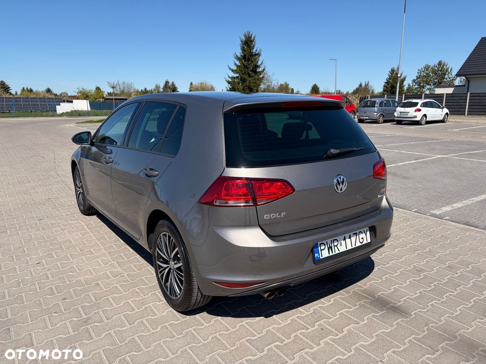 Volkswagen Golf 1.4 TSI BlueMotion Technology Lounge - 3