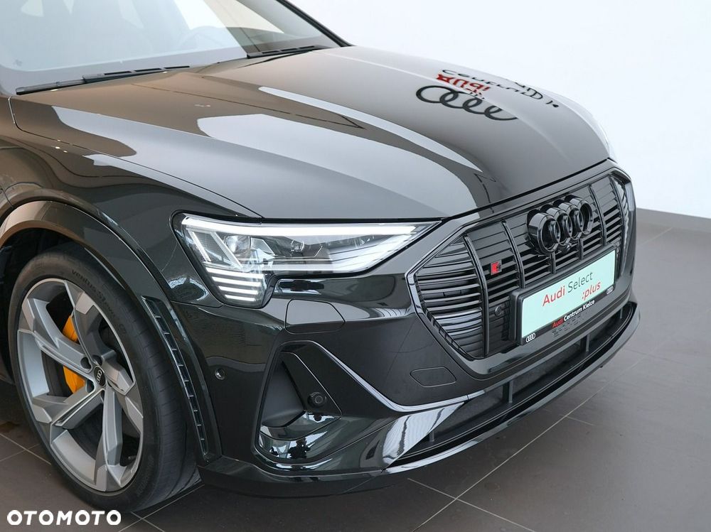 Audi e-tron Sportback - 8