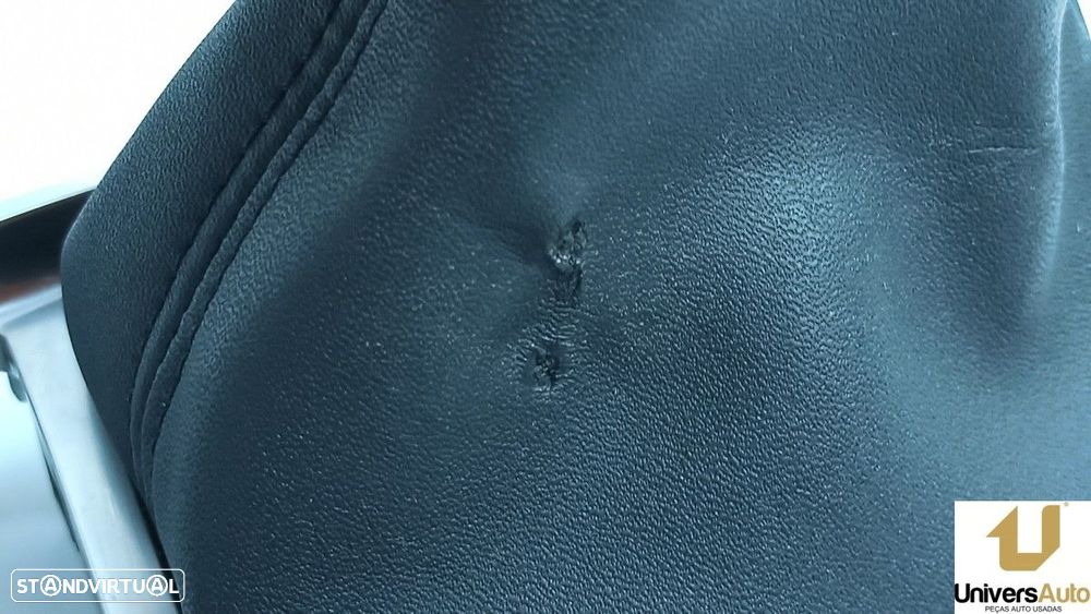 TAPA DA ALAVANCA DE ENGRENAGEM CITROEN C4 CACTUS SHINE - 7