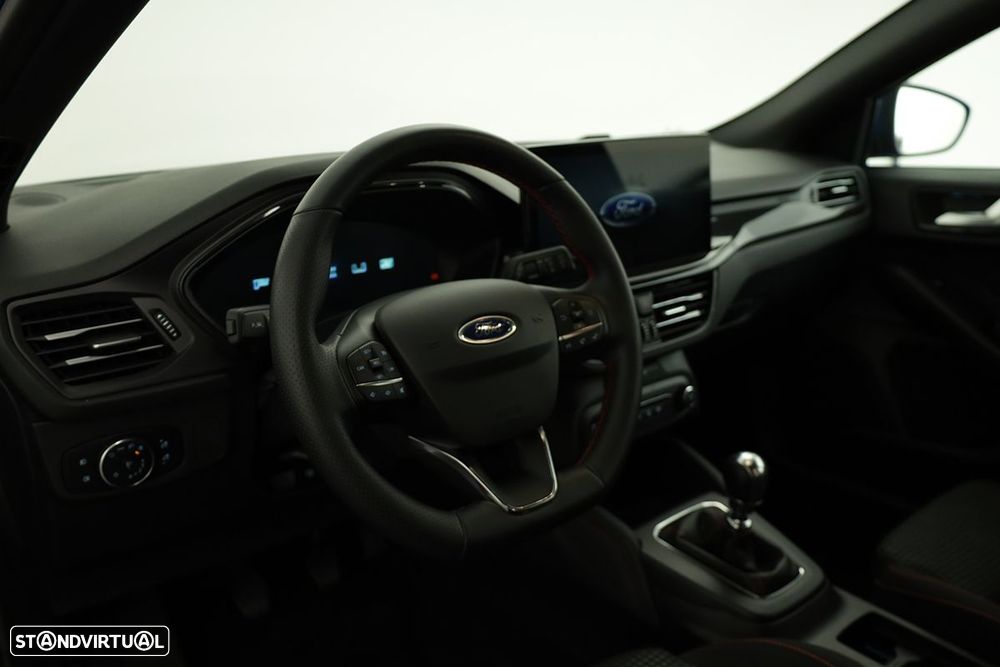 Ford Focus 1.0 EcoBoost MHEV ST-Line X - 7