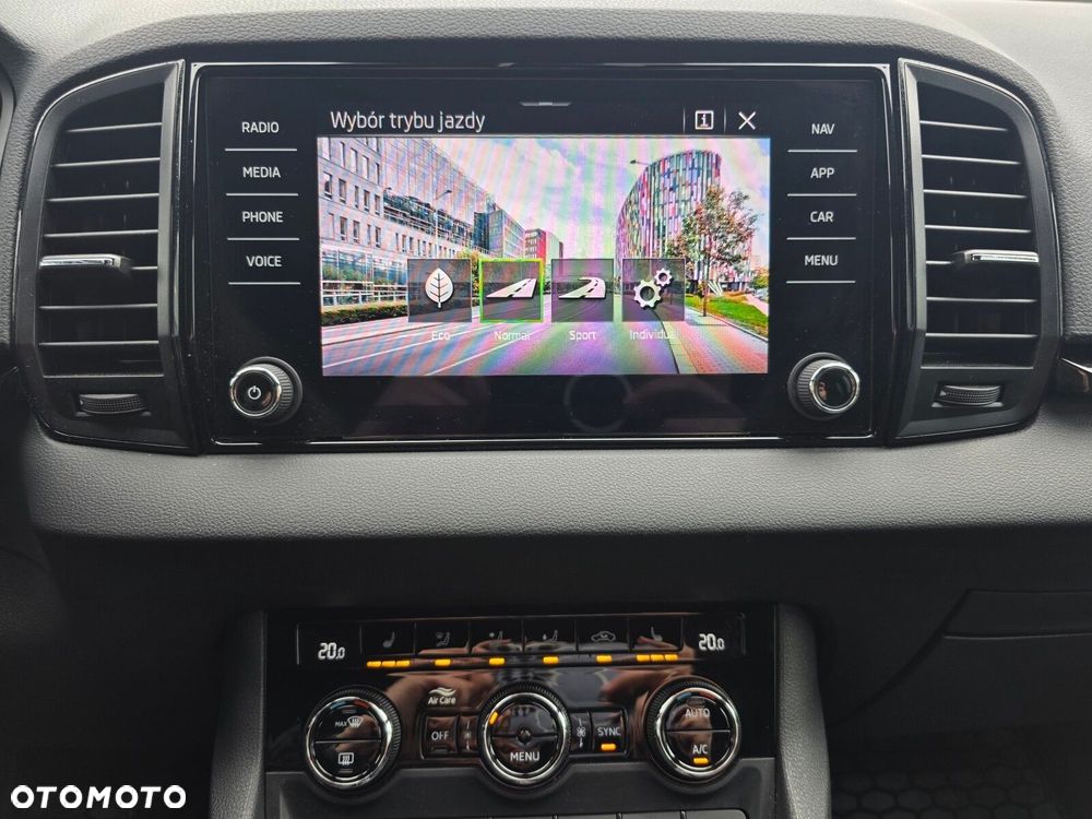 Skoda Karoq 1.5 TSI ACT Sportline DSG - 26