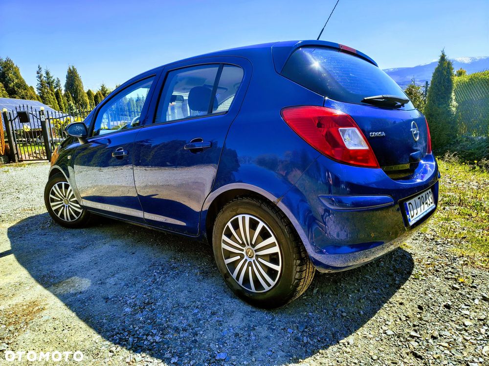 Opel Corsa 1.0 12V Essentia - 6