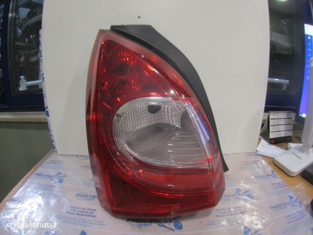 Farol Tras Stop3203 RENAULT TWINGO 2013 1.2I 75CV 3P PRETO ESQ ORIGINAL HELLA - 1