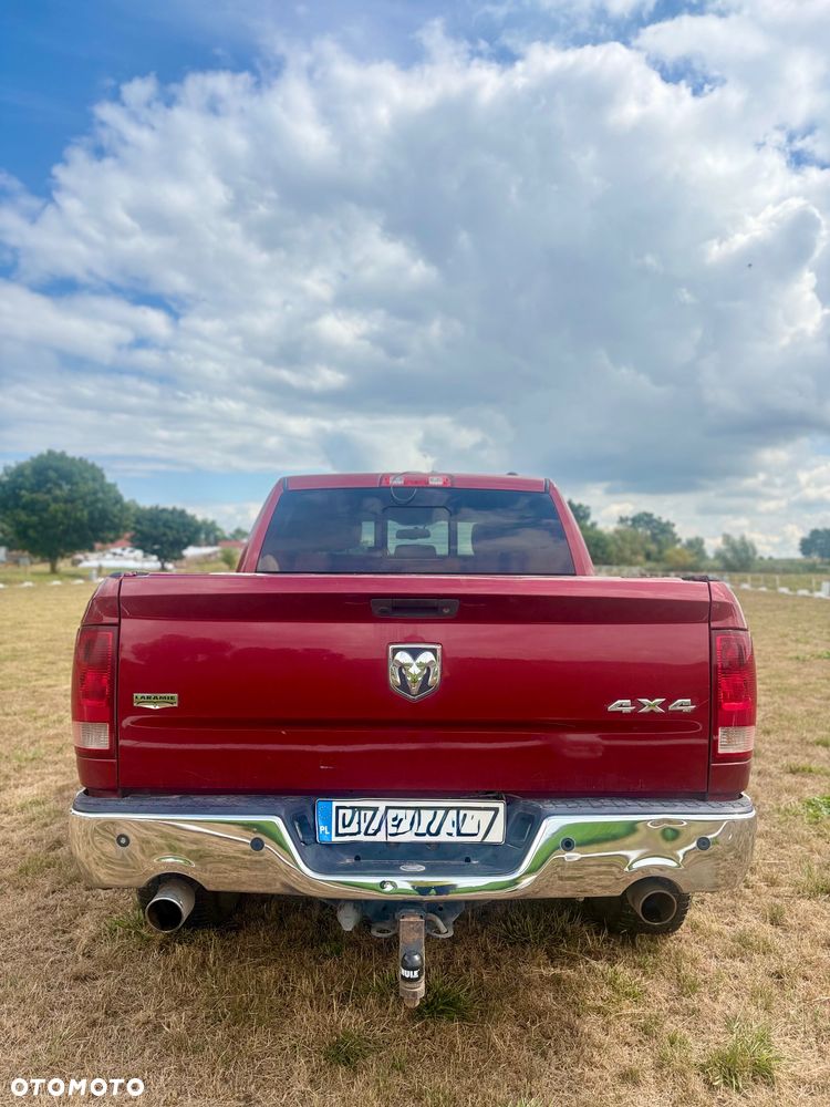 Dodge RAM 5.7 4x4 - 5