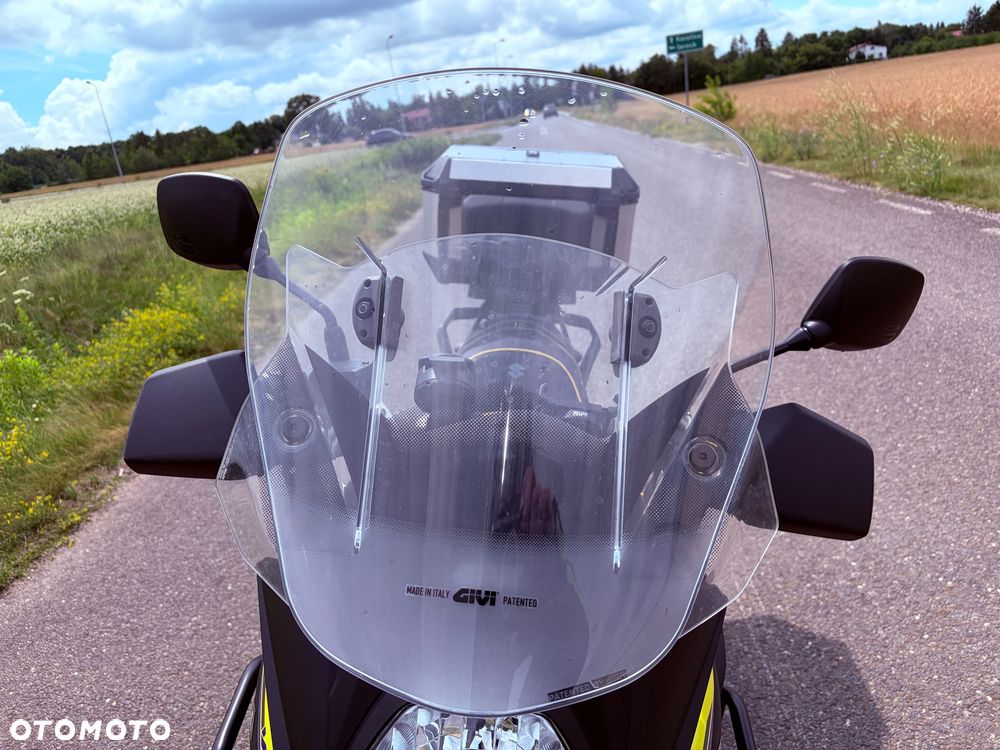 Suzuki V-STROM - 8