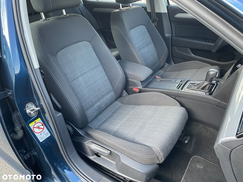 Volkswagen Passat 2.0 TDI EVO Business DSG - 34