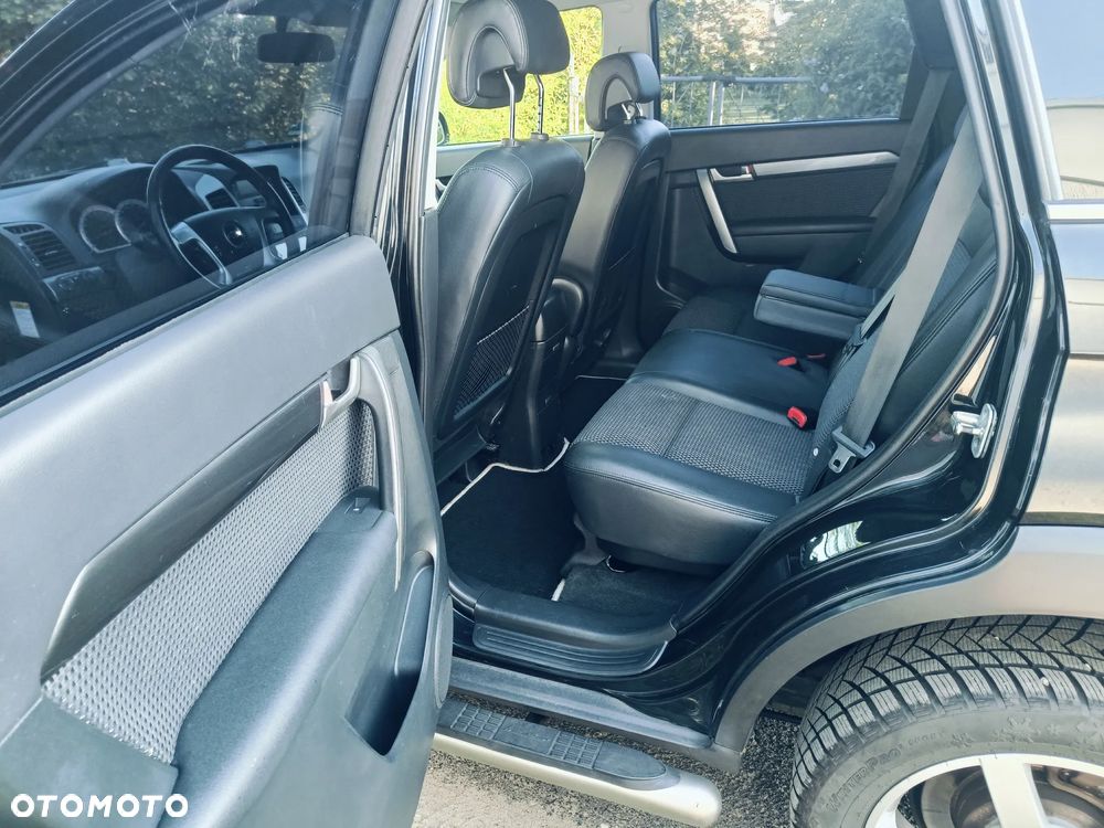 Chevrolet Captiva 2.4 4WD 7 Sitzer LT - 9