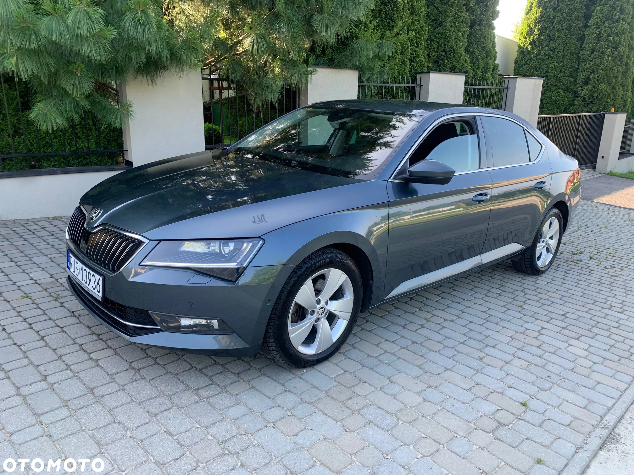 Skoda Superb 2.0 TDI 4x4 Style DSG - 6
