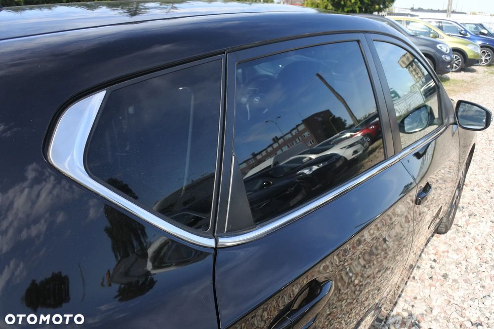 Nissan Pulsar 1.2 DIG-T Tekna EU6 - 34