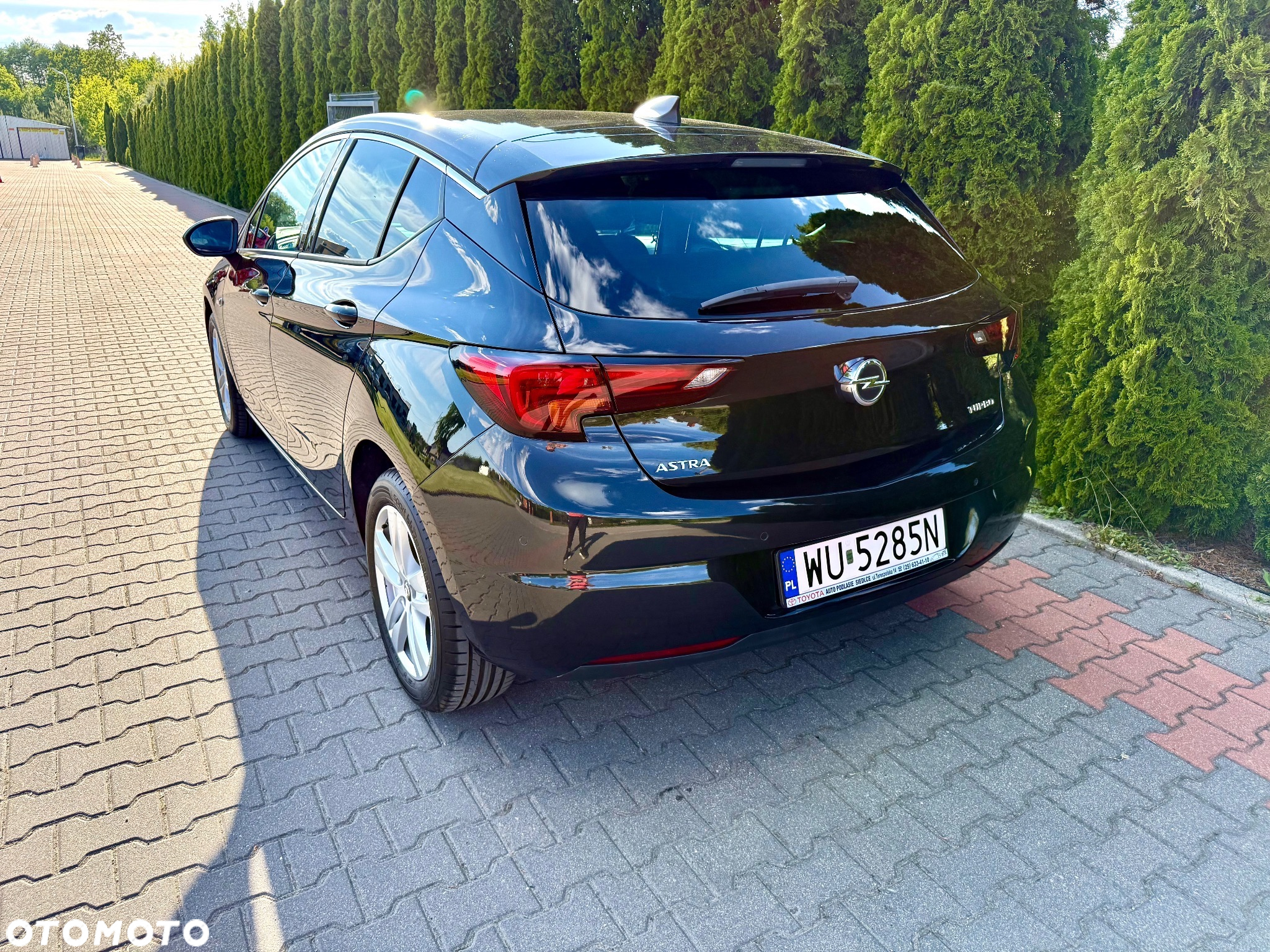 Opel Astra V 1.4 T Dynamic - 10