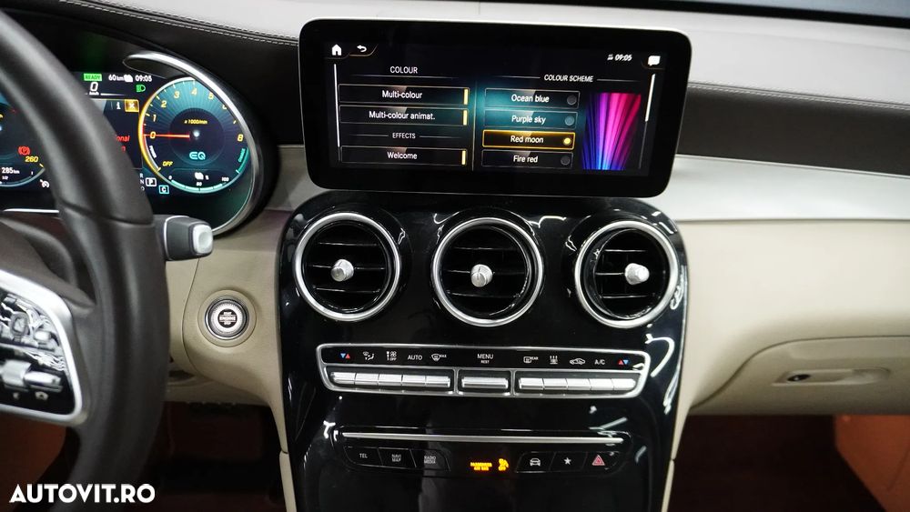 Mercedes-Benz GLC 300 e 4MATIC - 23