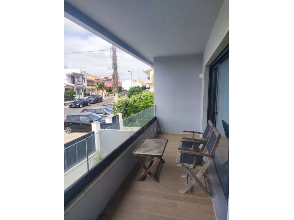 Elegante apartamento T3 com 130m2 e logradouro - Grande imagem: 4/23