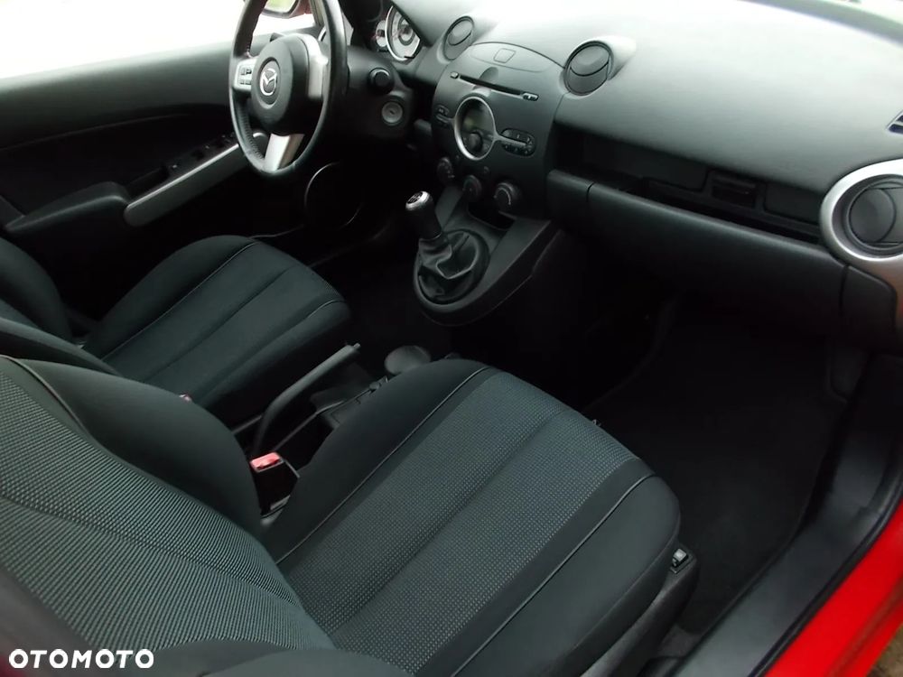 Mazda 2 1.3 Dynamic - 8