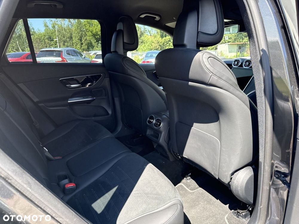 Mercedes-Benz GLC 300 d mHEV 4-Matic AMG Line - 15