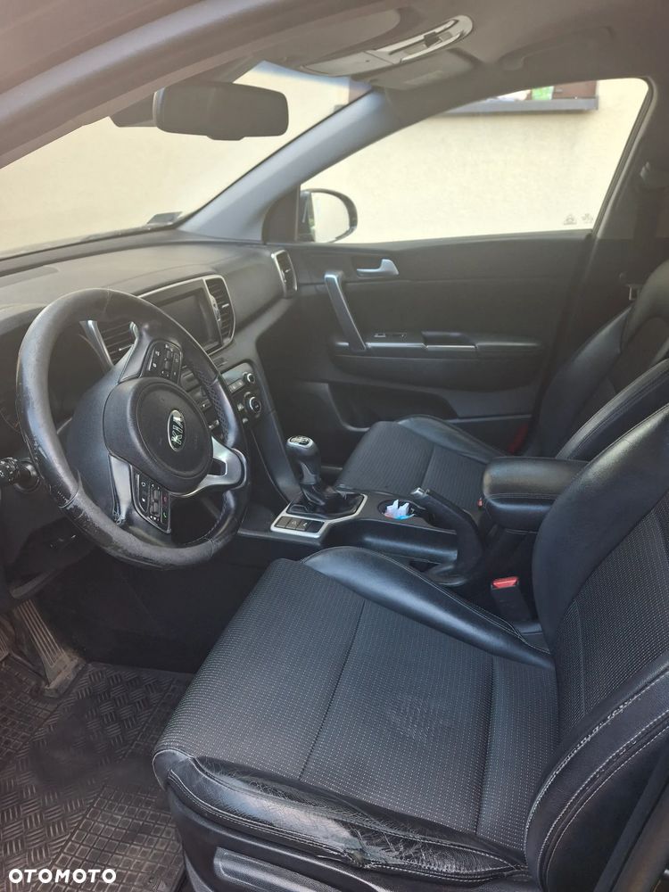 Kia Sportage 1.6 GDI L 2WD - 10
