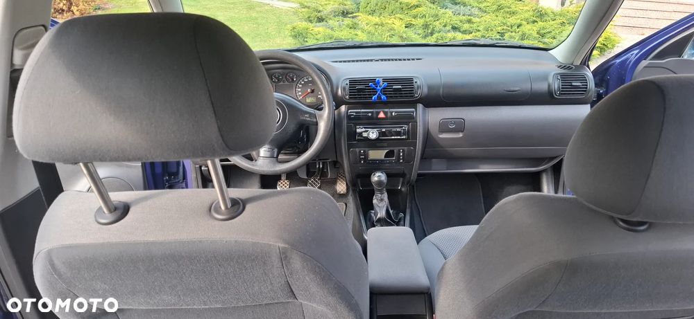 Seat Leon 1.9 TDI Signo - 12