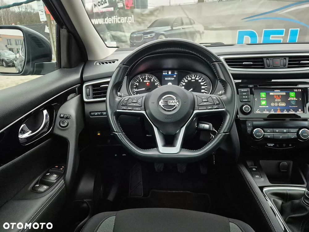 Nissan Qashqai 1.3 DIG-T N-WAY - 13