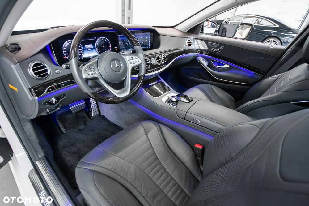 Mercedes-Benz Klasa S 560 4-Matic L 9G-TRONIC - 21
