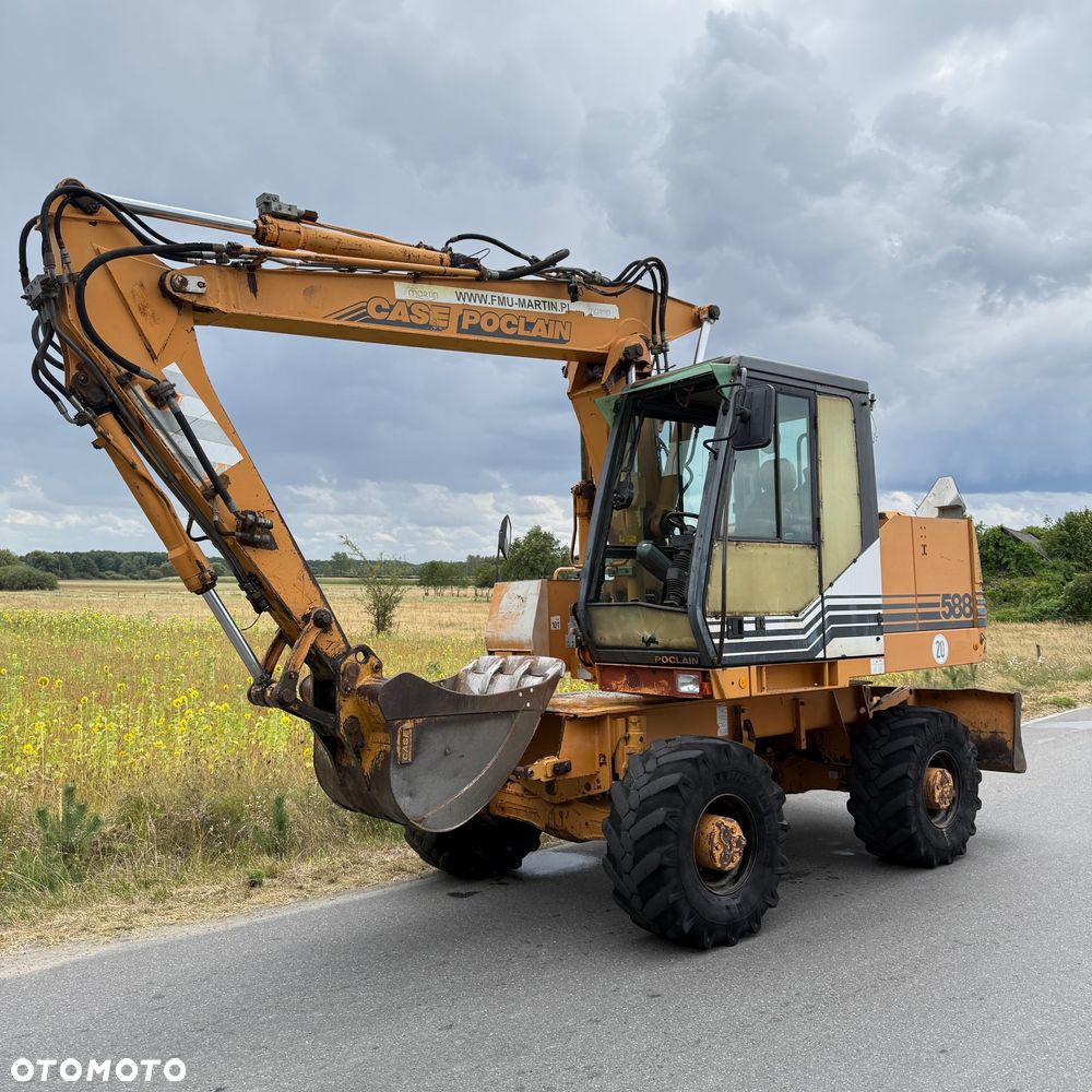 Case Poclain 588 14 ton koparka obrotówka kołowa - 16