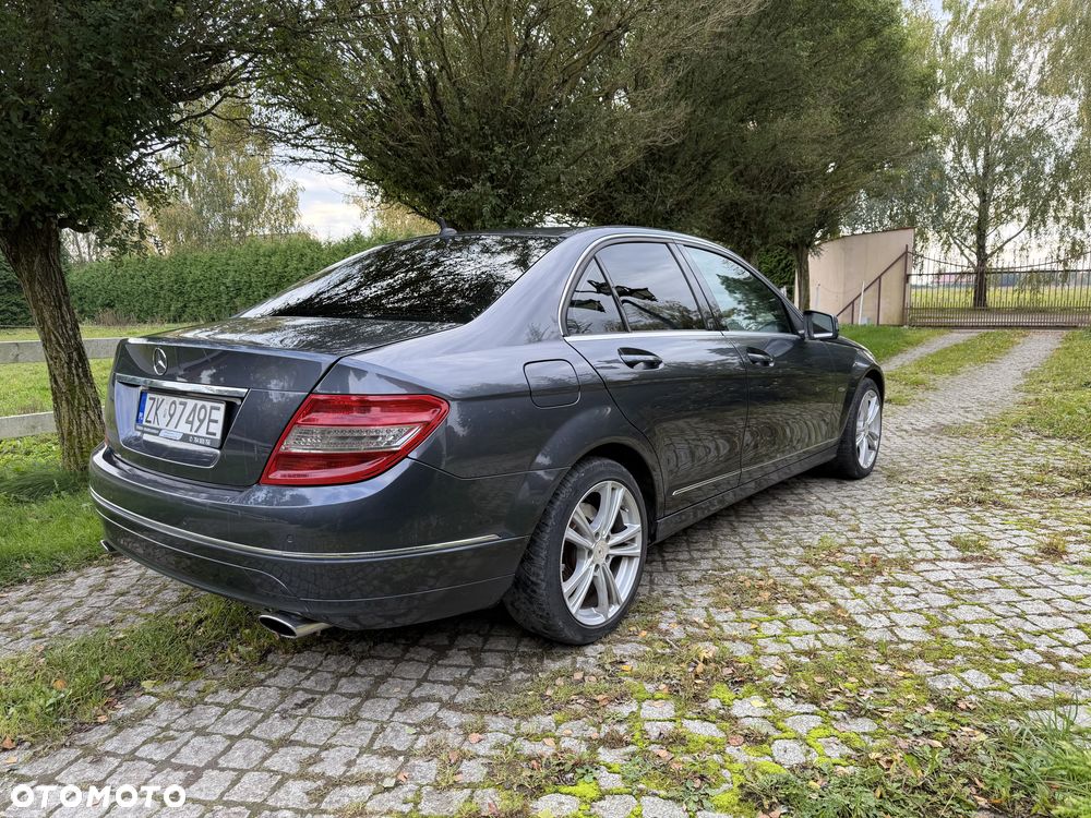 Mercedes-Benz Klasa C 350 CDI BlueEff Avantgarde - 6