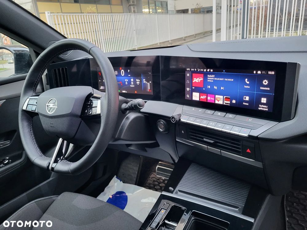 Opel Astra VI Sports Tourer 22 - 9