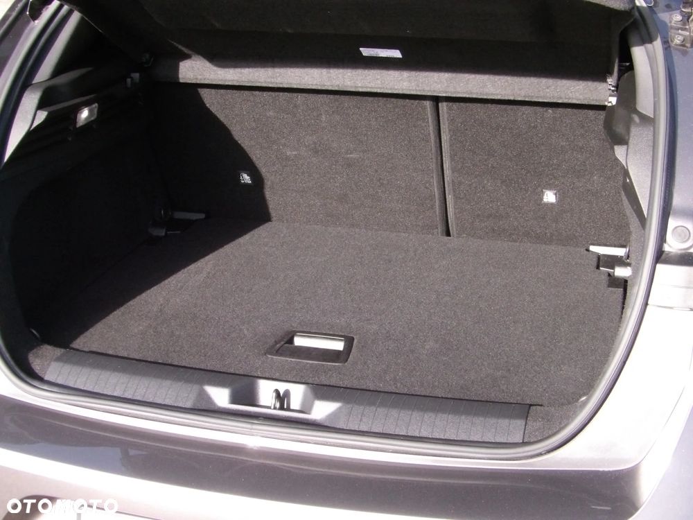 Opel Astra 1.2 T GS S&S - 10