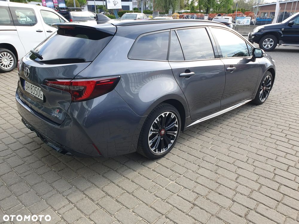 Toyota Corolla 1.8 Hybrid GR Sport - 4
