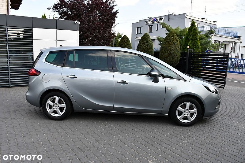 Opel Zafira 1.4 T Cosmo - 32