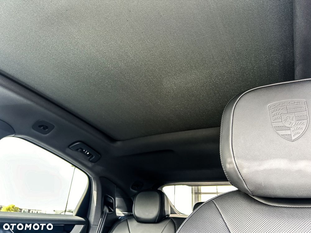 Porsche Cayenne E-Hybrid PHEV - 13