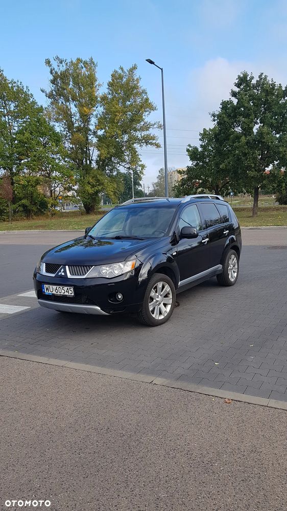 Mitsubishi Outlander 2.0 DID Instyle - 1