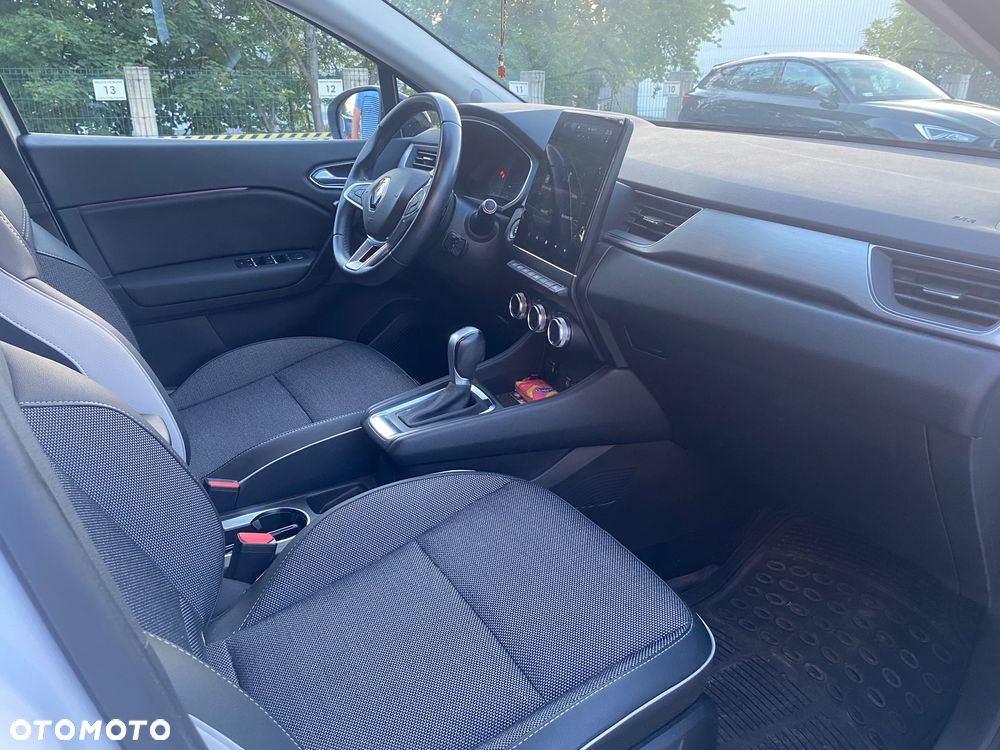 Renault Captur - 10
