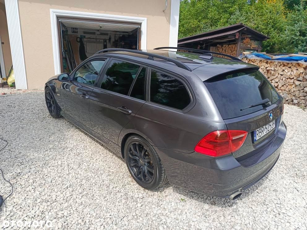 BMW Seria 3 320d DPF - 14