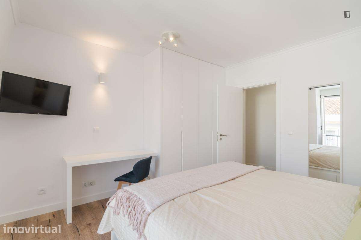 Quarto - localizado em Penha de França Lisbon - Grande imagem: 4/13