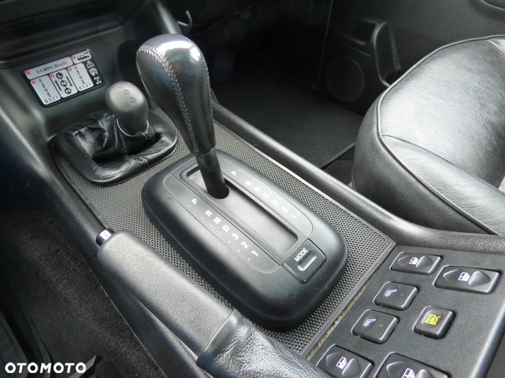 Land Rover Discovery - 18