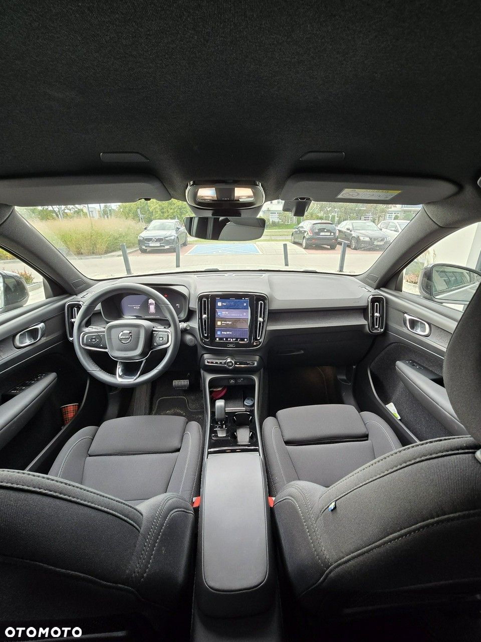Volvo XC 40 - 25