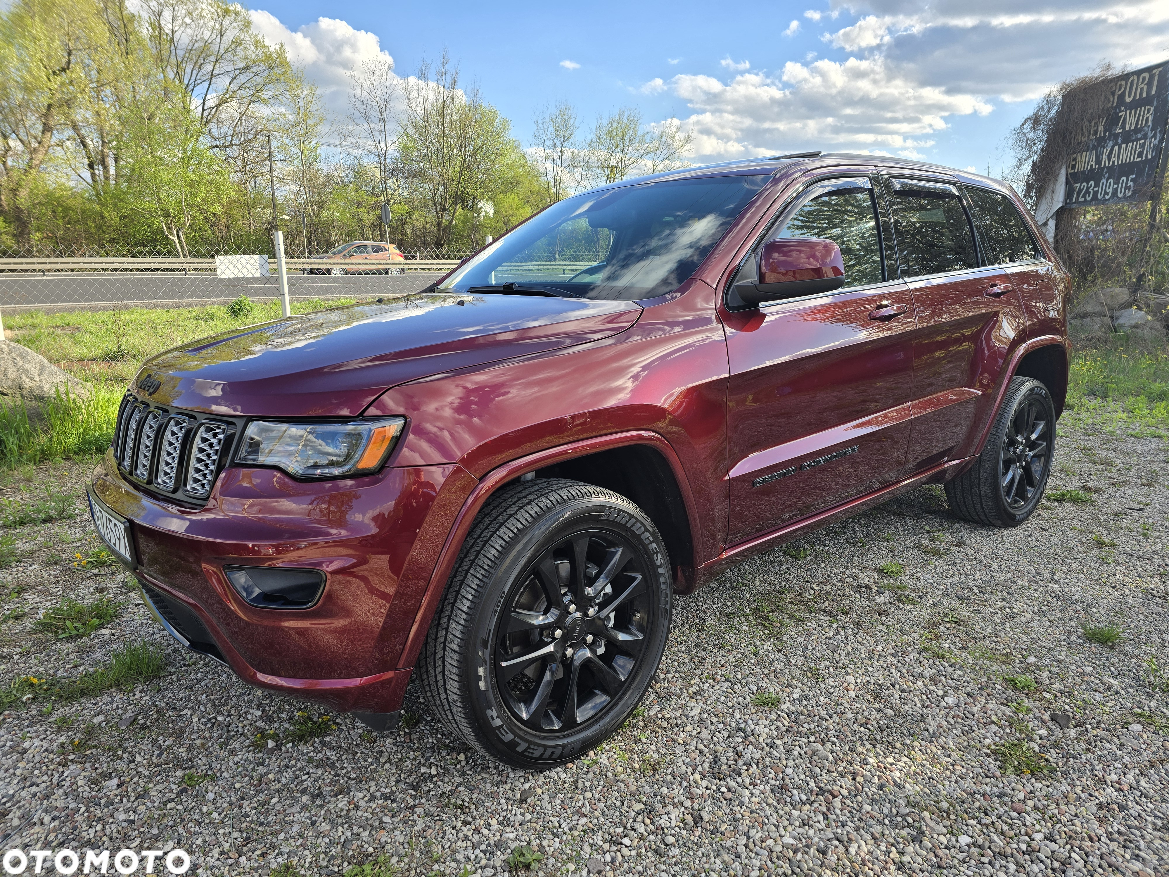 Jeep Grand Cherokee - 4