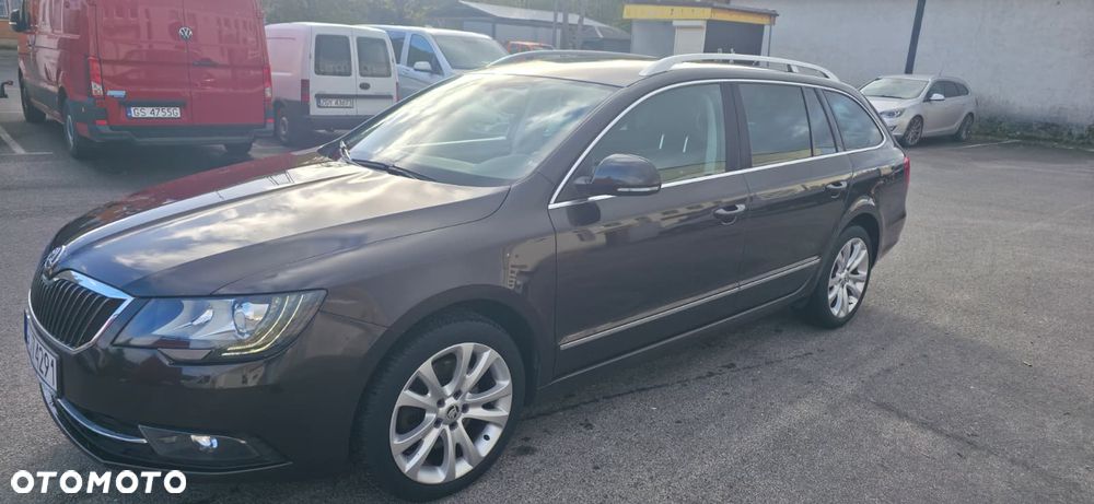 Skoda Superb - 16