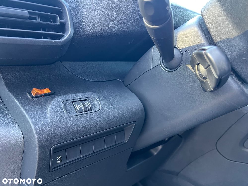 Peugeot Partner - 13