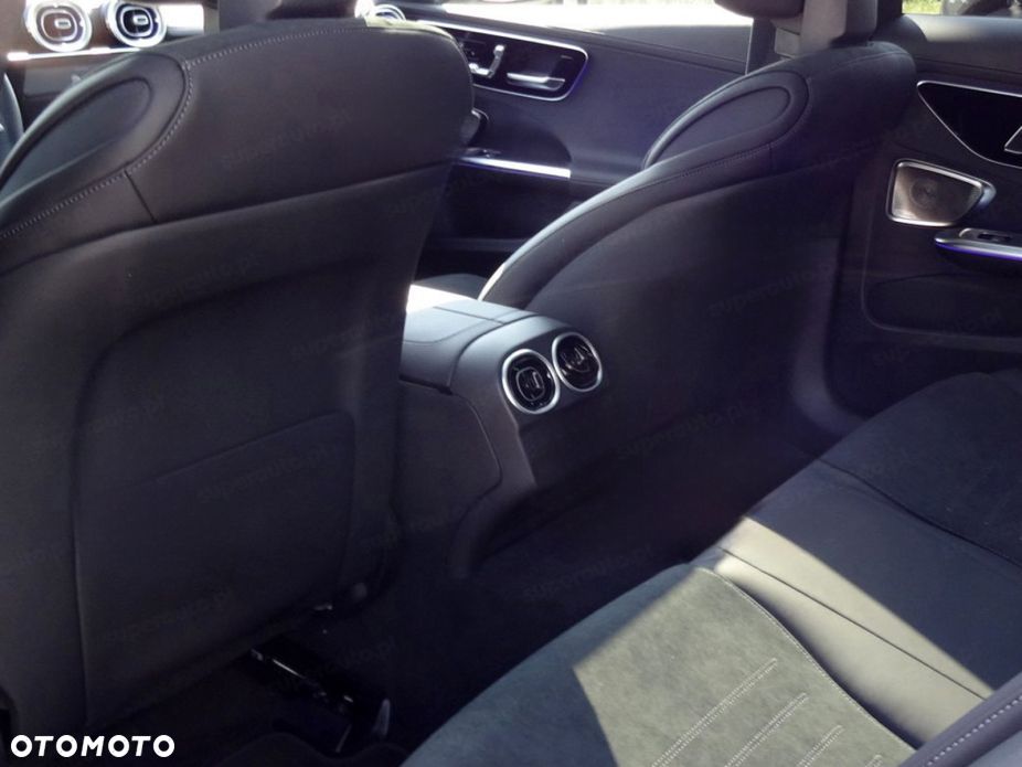 Mercedes-Benz Klasa C 300 d mHEV 4-Matic AMG - 13