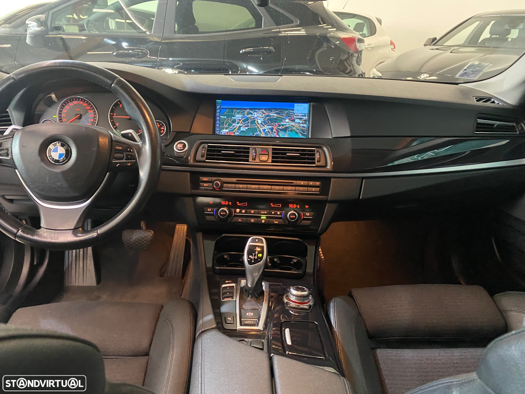BMW 520 d Exclusive Auto 123g - 8