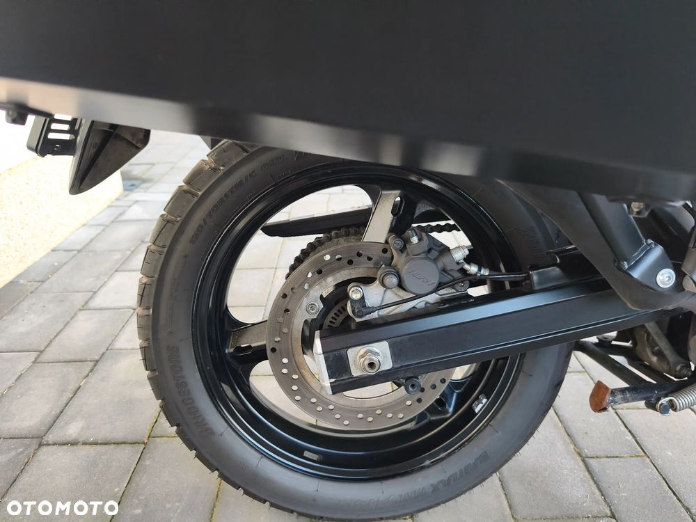 Suzuki V-STROM - 14