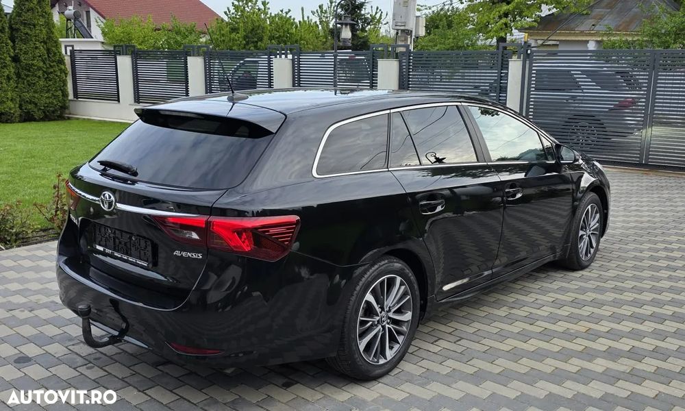 Toyota Avensis - 7