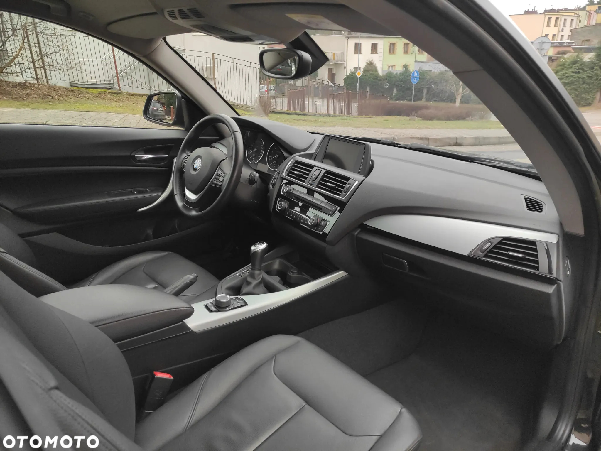 BMW Seria 1 118i Sport Line - 11