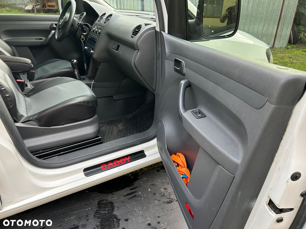 Volkswagen Caddy - 22