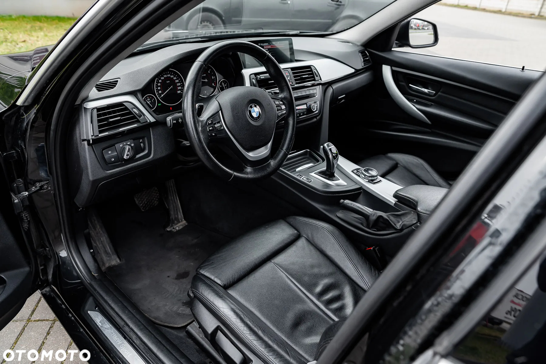 BMW Seria 3 320d Efficient Dynamics - 16