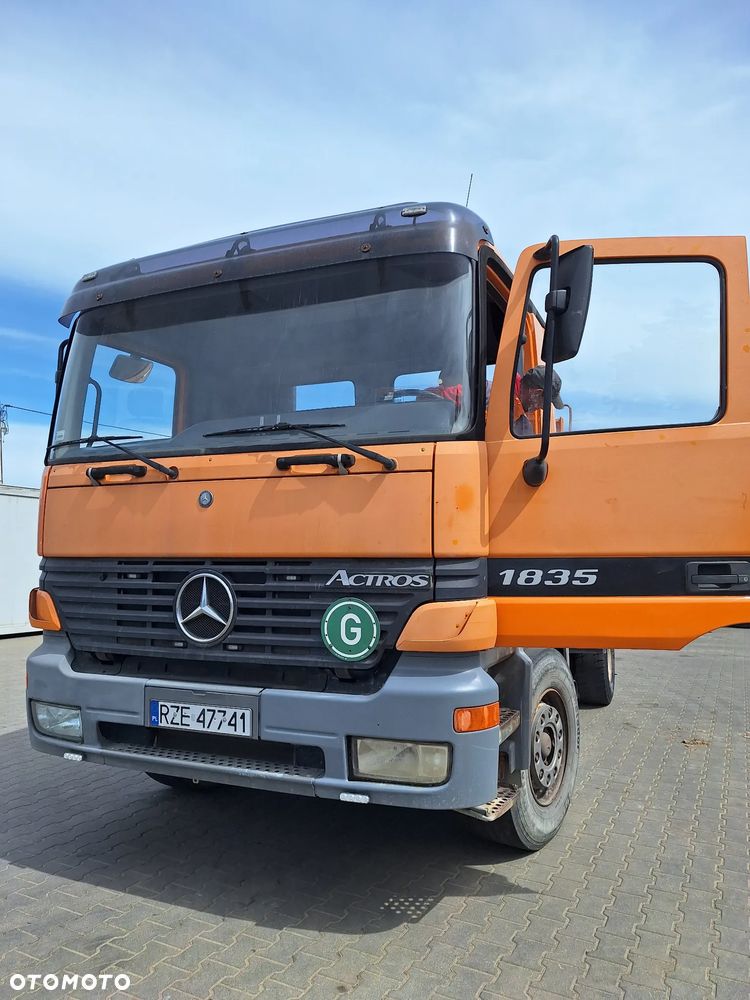 Mercedes-Benz Actros 1835 - 12