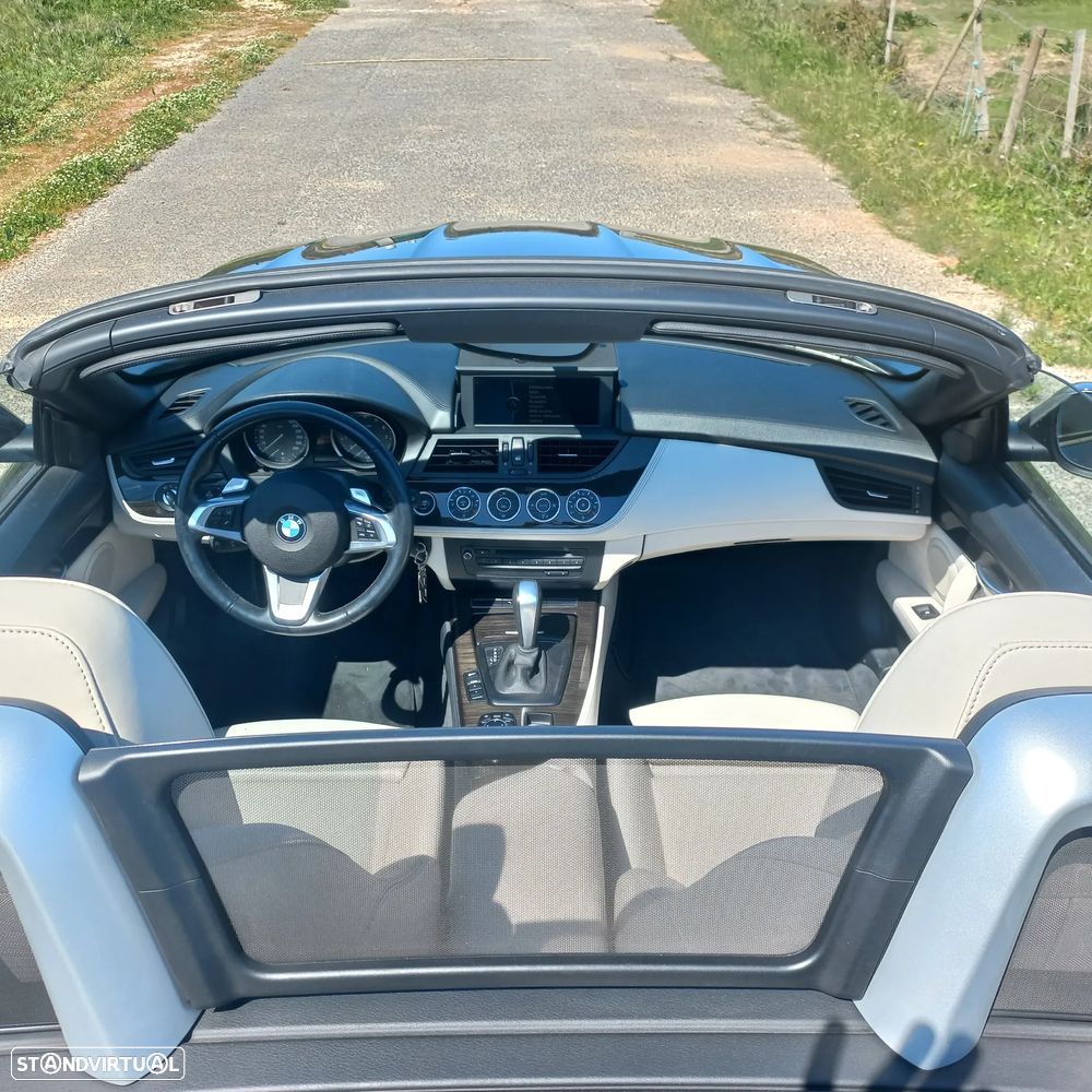 BMW Z4 23 i Auto - 8