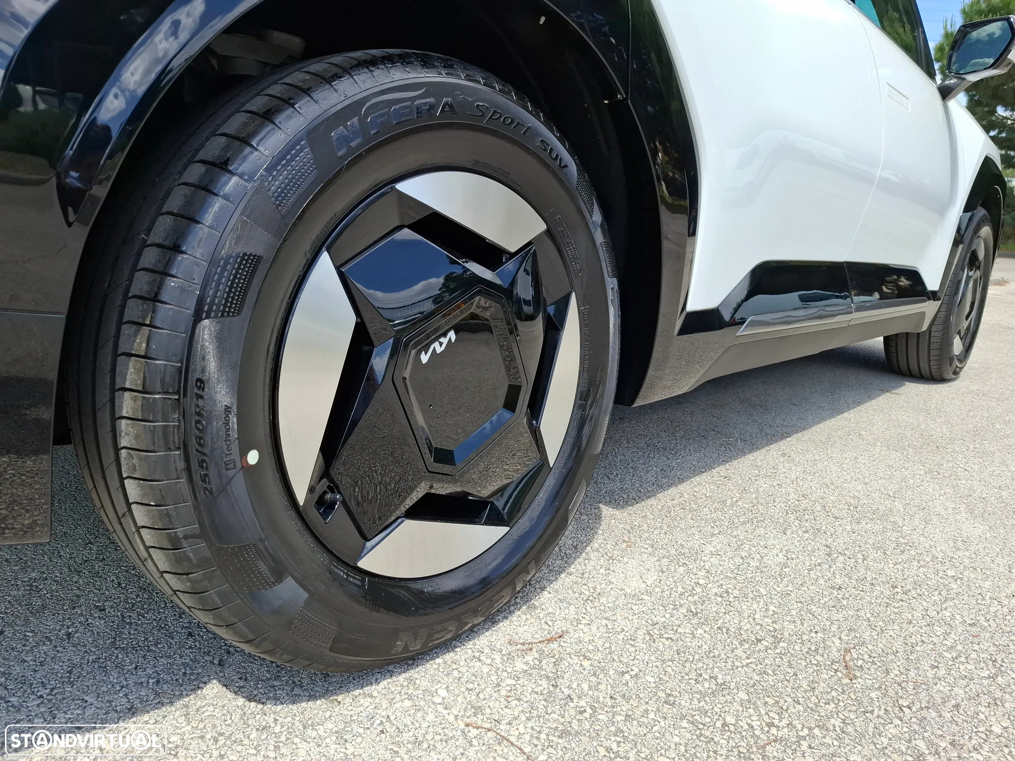 Kia EV9 98.8 kWh 1st Edition - 9